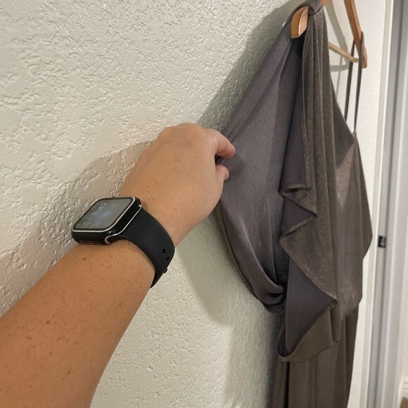 London Times Metallic Silver and Gold Stretchy Formal Dress Size 12 - Picture 5 of 7